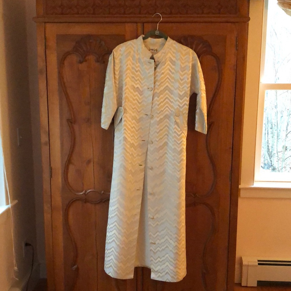 AMAZING Vintage house coat!